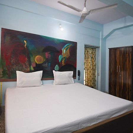 Hotel O Blue Cherry Guest House Kolkata Exterior photo