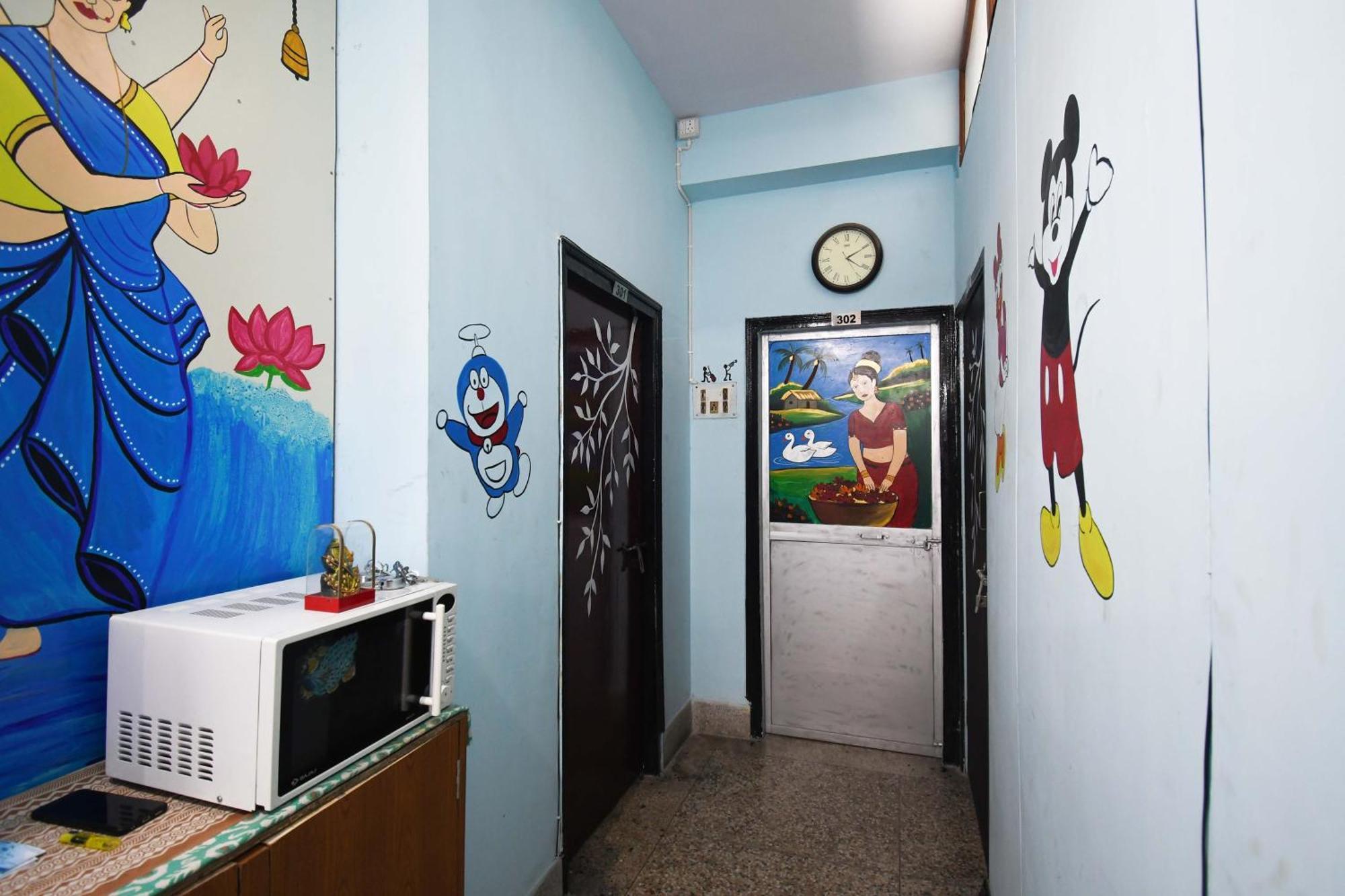 Hotel O Blue Cherry Guest House Kolkata Exterior photo